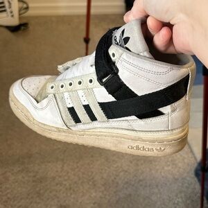 ADIDAS Forum Mid Parley Shoes in Cloud White (need shoelaces)